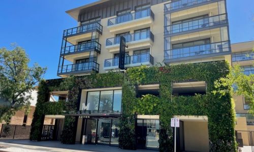When is a hotel like an esky?