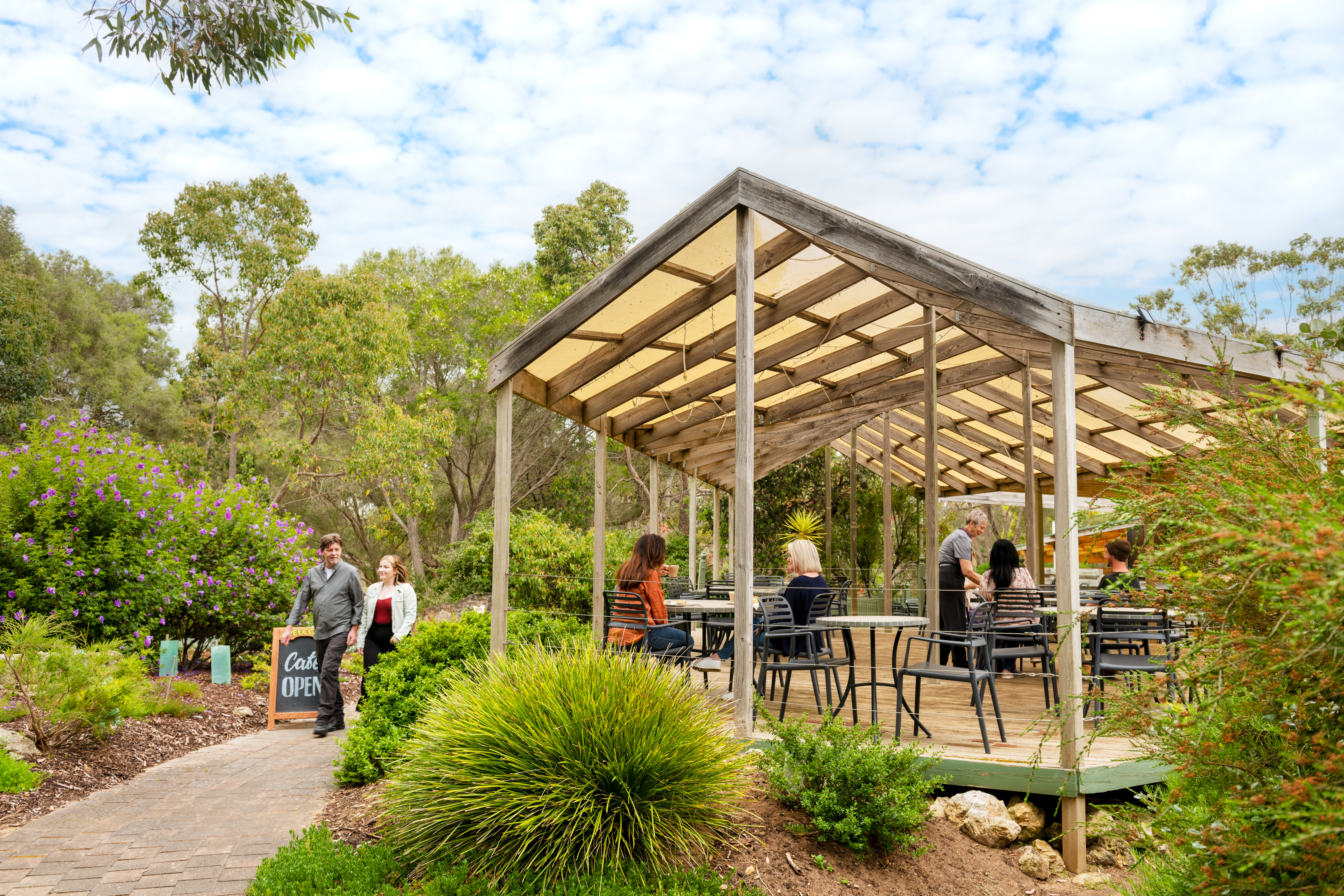 The Caves Café, open to the general public, 7 days a week