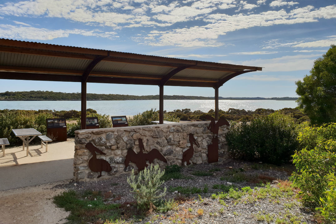 How to spend a day in Coffin Bay National Park