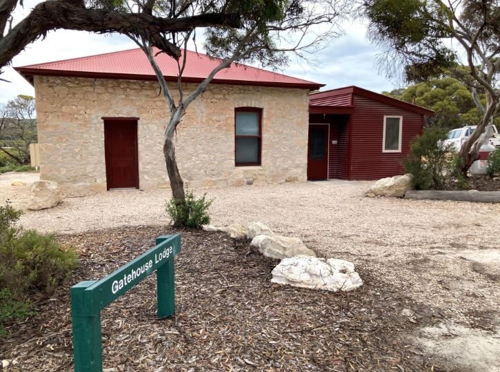 Gatehouse Lodge