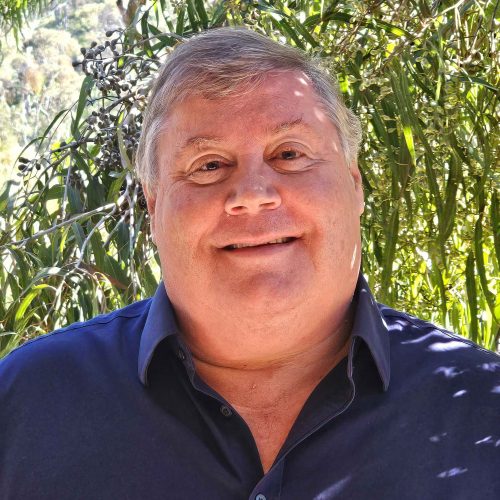 Emeritus Professor Chris Daniels